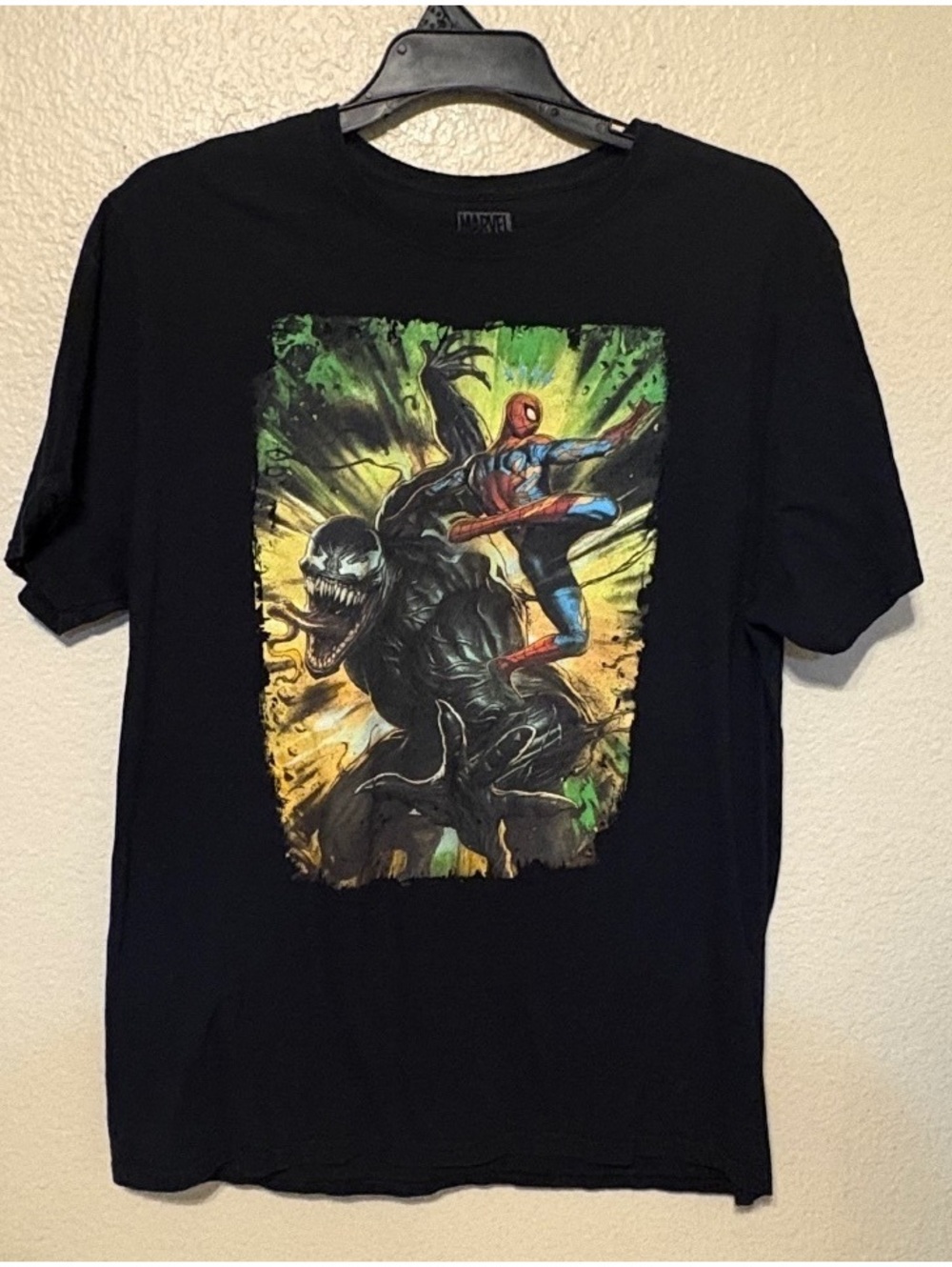 Marvel XL Black Spider-Man and Venom Graphic T-Shirt